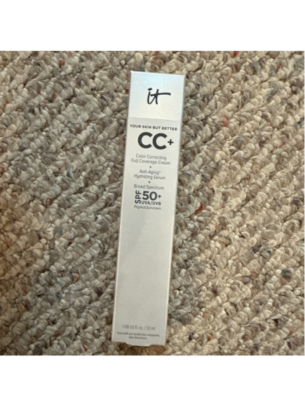 NIB! It Cosmetics CC Color Correcting SPF 50 Medium FULL SIZE! 11/2026